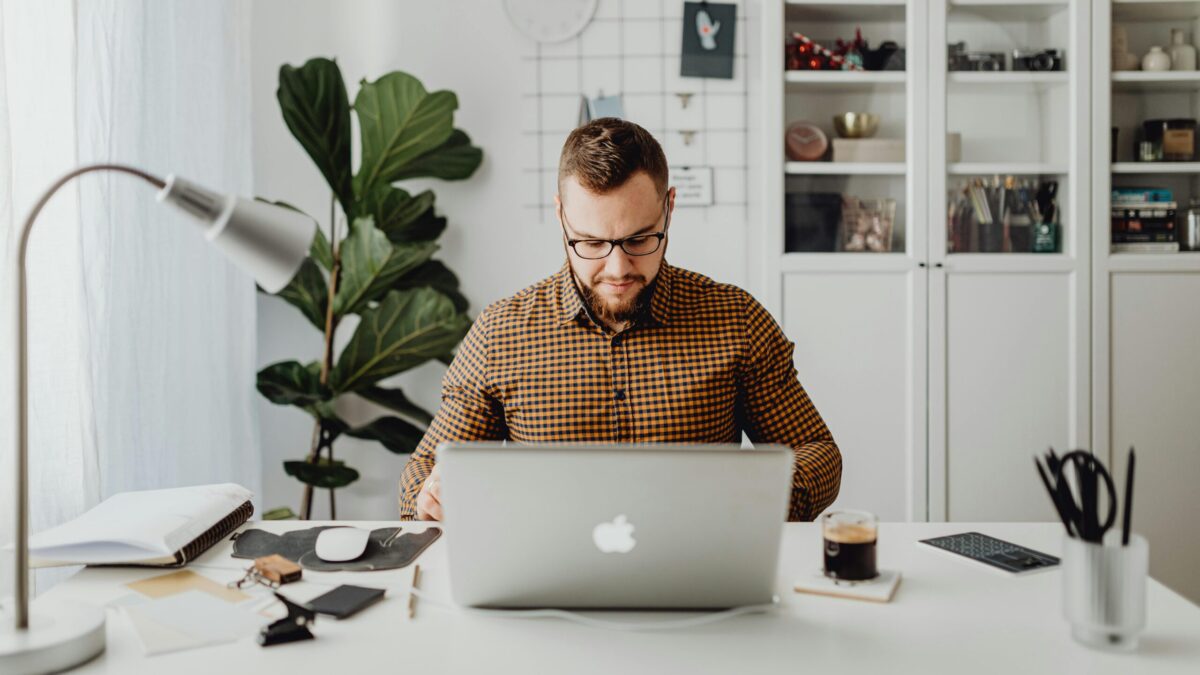 How Much Does It Cost to Start an AI Business in 2026?