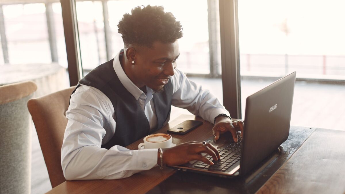 Claude in Google Workspace: A Founder's Hands-On Guide (2026)