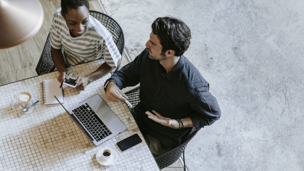Customer Discovery for AI Products: 25 Questions
