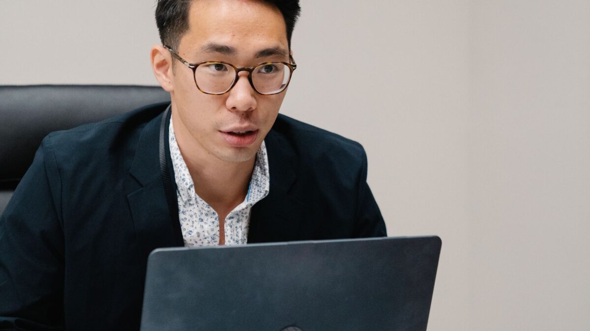 Starting an AI Agency in 2026: Services, Pricing & Clients